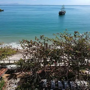 *** Pensión Dos Golfinhos Brasil